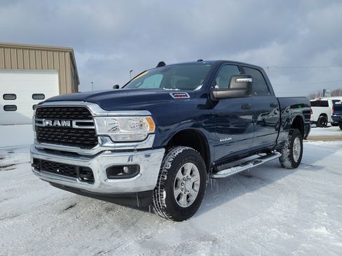 Used 2024 RAM 2500 Big Horn w/ Bed Utility Group image 2