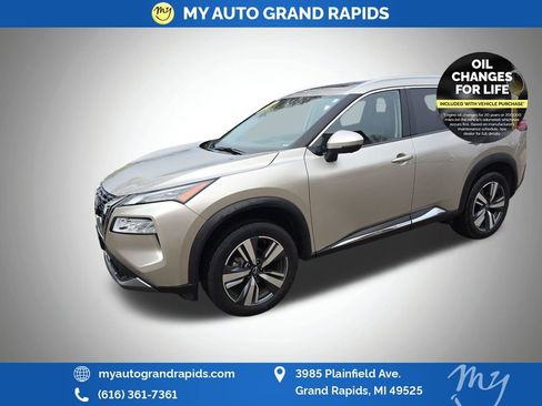 Used 2023 Nissan Rogue SL AWD/4WD image 3