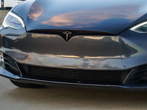 Used 2018 Tesla Model S P100D image 8