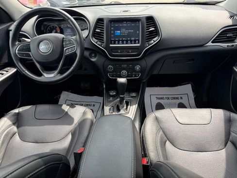 Used 2021 Jeep Cherokee Latitude Lux w/ Sun & Sound Group AWD/4WD image 14
