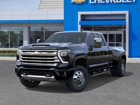 New 2026 Chevrolet Silverado 3500 High Country w/ Technology Package image 40