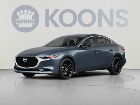 Used 2022 MAZDA MAZDA3 s FWD image 1