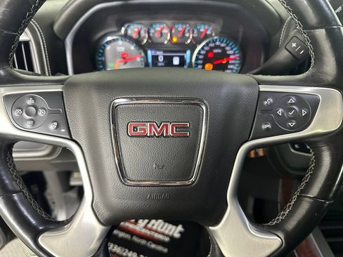 Used 2018 GMC Sierra 1500 SLT w/ Texas SLT Premium Package AWD/4WD image 18