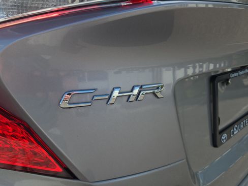 Used 2019 Toyota C-HR LE FWD image 29