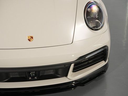 Used 2020 Porsche 911 Carrera 4S AWD/4WD image 13