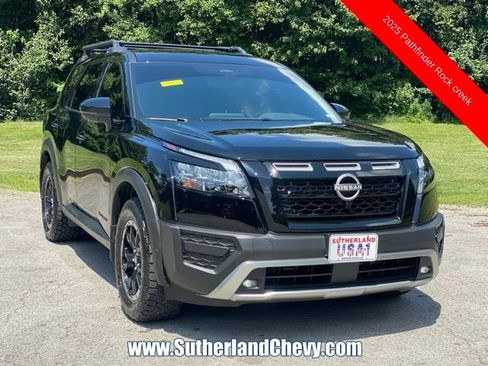 Used 2025 Nissan Pathfinder Rock Creek AWD/4WD image 1