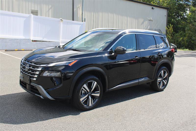 Used 2026 Nissan Rogue SL FWD image 4