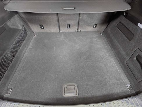 Certified 2025 Porsche Cayenne image 27