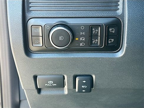 Used 2025 Ford F250 Lariat w/ Lariat Ultimate Package image 10