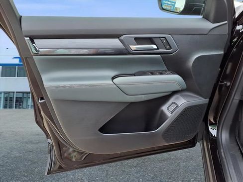 New 2026 GMC Terrain AT4 w/ Technology Package II AWD/4WD image 23