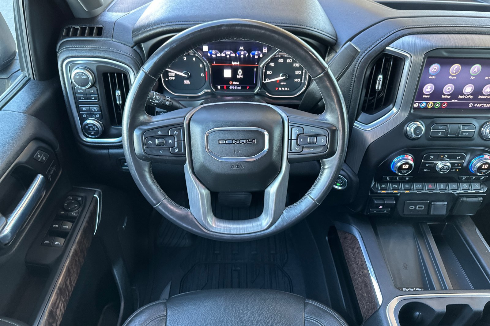 Used 2020 GMC Sierra 1500 Denali w/ Denali Ultimate Package AWD/4WD image 16