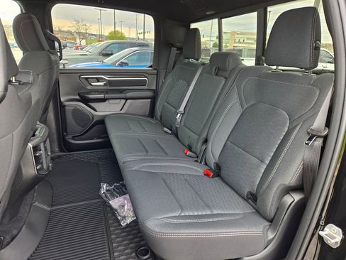 New 2026 RAM 1500 4x4 Crew Cab image 27