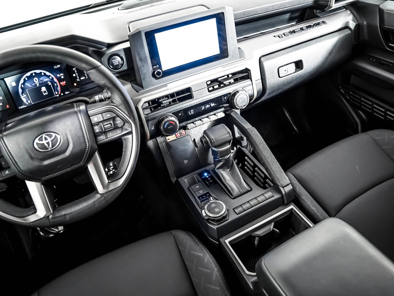 Used 2024 Toyota Tacoma SR5 AWD/4WD image 14