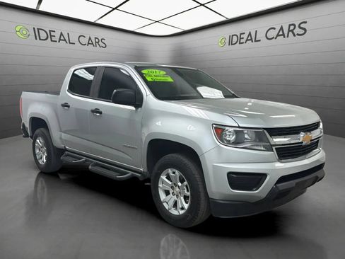 Used 2017 Chevrolet Colorado W/T w/ WT Convenience Package RWD image 3