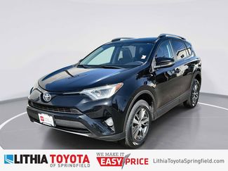 Used 2016 Toyota RAV4 XLE video 1
