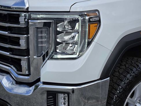 Certified 2023 GMC Sierra 2500 SLT w/ SLT Convenience Package AWD/4WD image 9