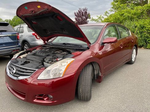 Used 2012 Nissan Altima 2.5 S w/ 20th Anniversary Pkg FWD image 22