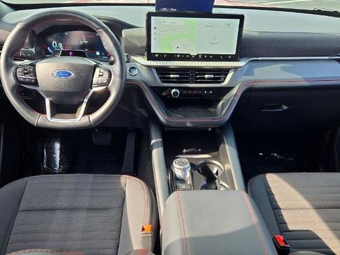 Certified 2025 Ford Explorer ST-Line AWD/4WD image 22