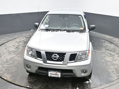 Used 2020 Nissan Frontier SV image 29