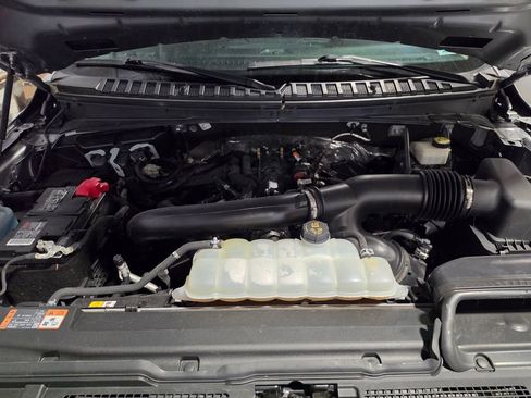 Used 2024 Ford Expedition Max Limited AWD/4WD image 9