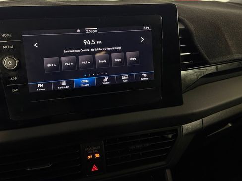 Used 2025 Volkswagen Jetta Sport FWD image 17
