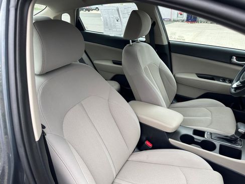 Used 2016 Kia Optima LX FWD image 18