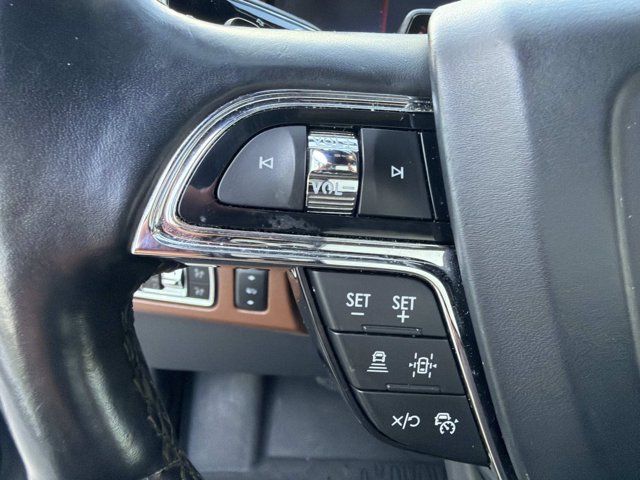 Used 2022 Lincoln Navigator Reserve AWD/4WD image 30