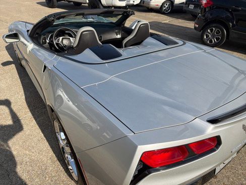 Used 2014 Chevrolet Corvette Stingray Convertible w/ 2LT Preferred Equipment Group image 16