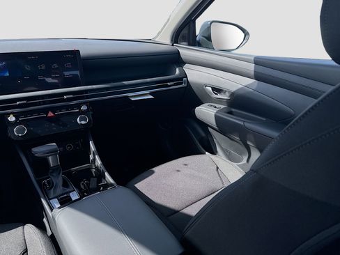 New 2026 Hyundai Tucson SEL image 16