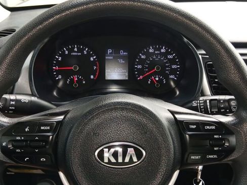 Used 2019 Kia Rio S image 15