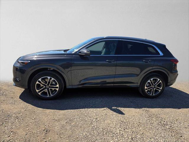 New 2026 Audi Q5 Premium Plus AWD/4WD image 6