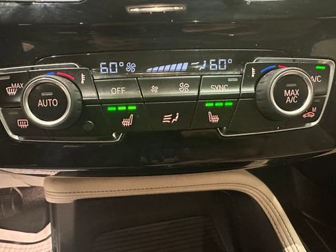 Used 2018 BMW X1 xDrive28i w/ Convenience Package AWD/4WD image 14