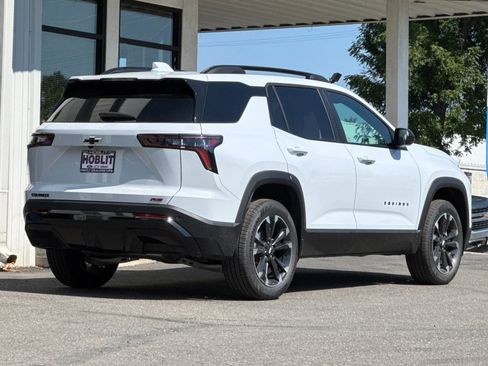 New 2026 Chevrolet Equinox RS FWD image 3