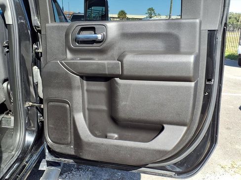 Used 2022 Chevrolet Silverado 2500 LT image 15