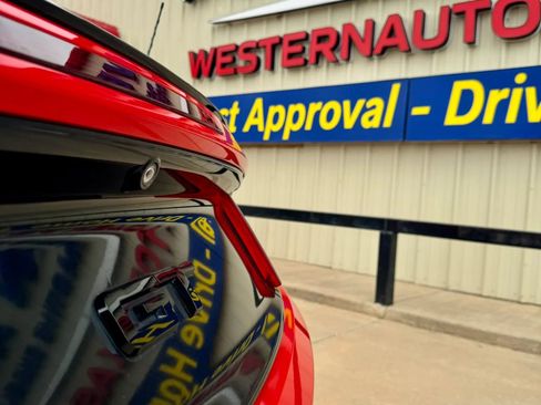 Used 2016 Ford Mustang GT Premium w/ Equipment Group 401A RWD image 9
