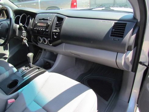 Used 2007 Toyota Tacoma 2WD Access Cab image 12