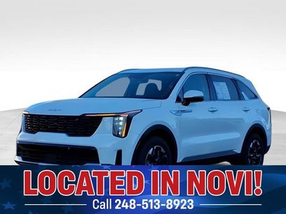 Used 2025 Kia Sorento S
