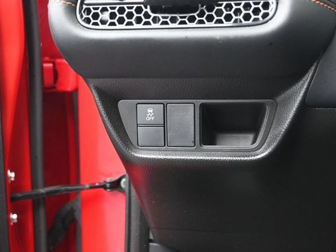 Used 2024 Honda HR-V Sport image 16