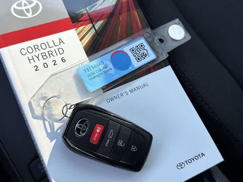 Used 2026 Toyota Corolla SE image 26