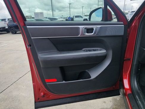 Used 2026 Hyundai Santa Fe SEL FWD image 10