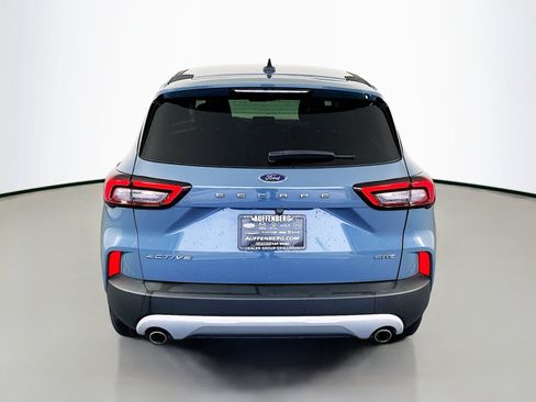 Used 2023 Ford Escape Active AWD/4WD image 6
