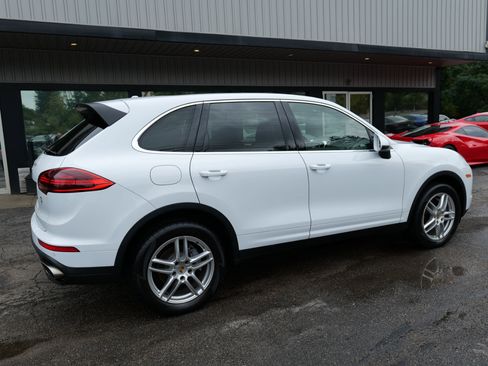 Used 2016 Porsche Cayenne image 68