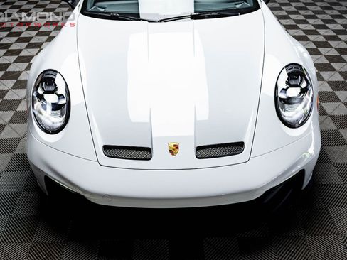 Used 2022 Porsche 911 GT3 RWD image 70