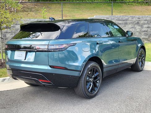 New 2026 Land Rover Range Rover Velar Dynamic SE image 2