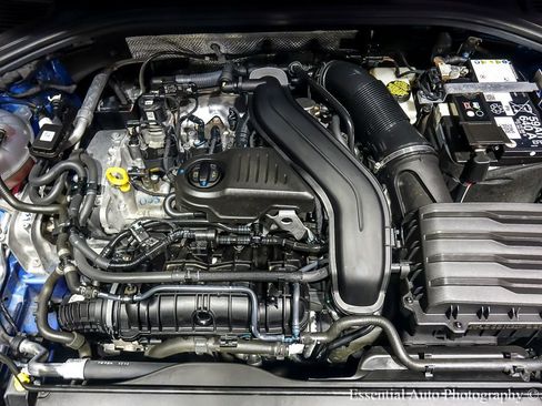 Used 2024 Volkswagen Jetta Sport image 31