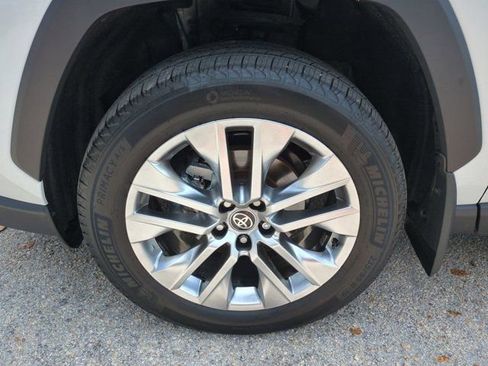 Used 2025 Toyota RAV4 XLE Premium w/ Weather Package AWD/4WD image 10