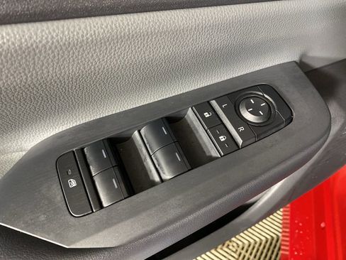 Used 2026 Toyota Prius LE image 26