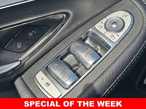 Used 2021 Mercedes-Benz C 300 Sedan image 27