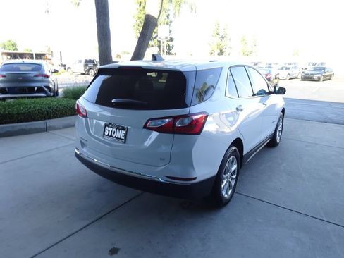 Certified 2018 Chevrolet Equinox LT FWD image 8
