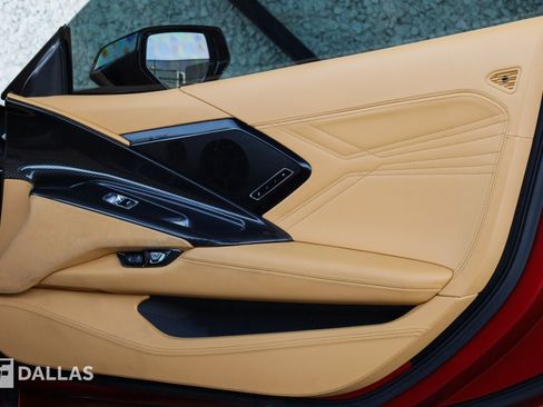 Used 2025 Chevrolet Corvette Z06 RWD image 36